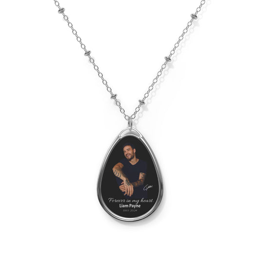 Liam Payne w Signature Tribute In Memory Of Oval Necklace Forever in Heart