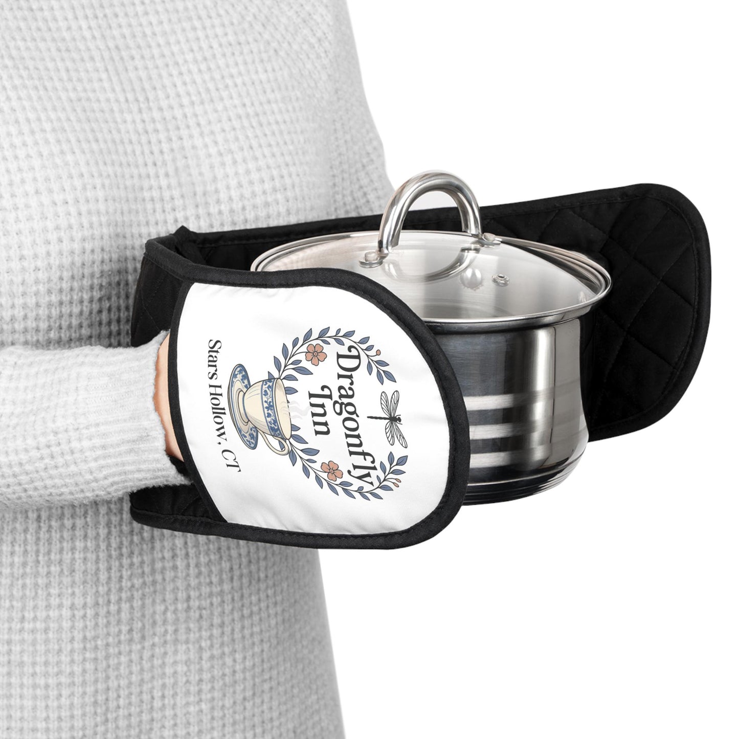 Dragonfly Inn Stars Hollow  Oven Mitts | Double Pot Holder Strap Gilmore Girls