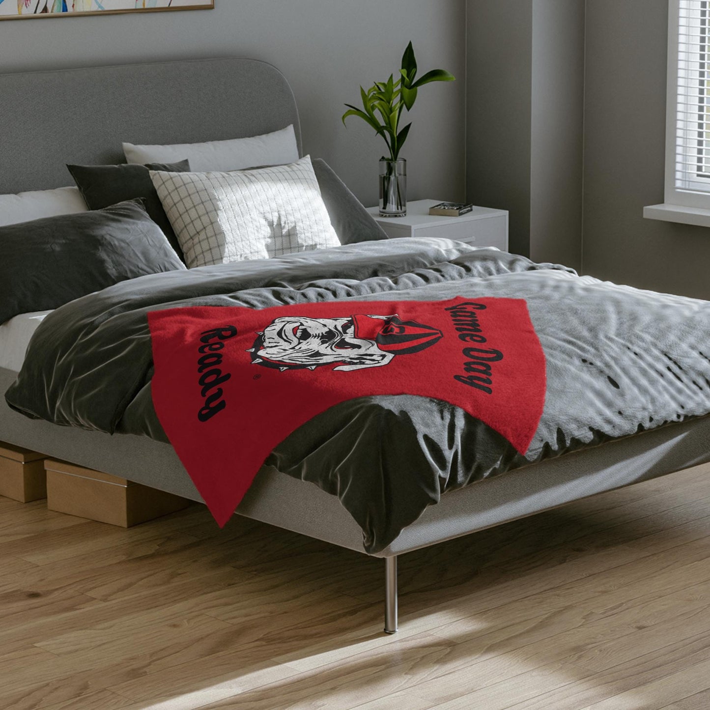 Georgia Bulldogs Fan Game Day  Blanket | Velveteen Microfiber Throw